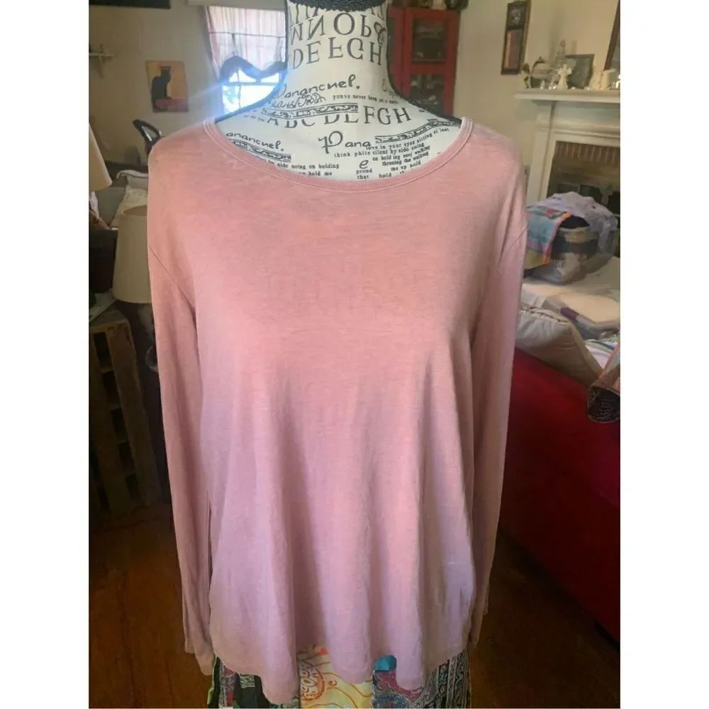Betsey Johnson Yoga Tee NWT